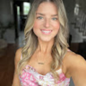 Meet your Posher, Madelyn